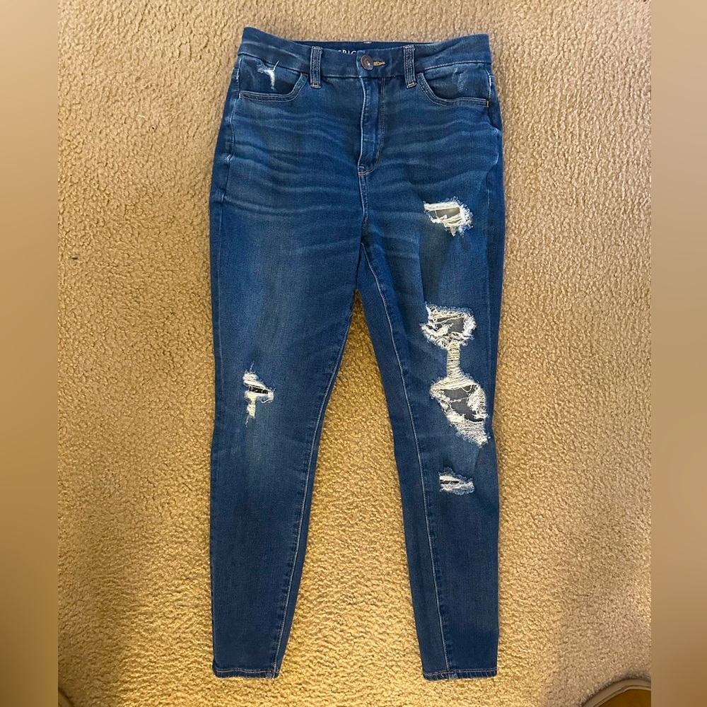 AE “The Dream Jean” Ripped Skinny Jeans